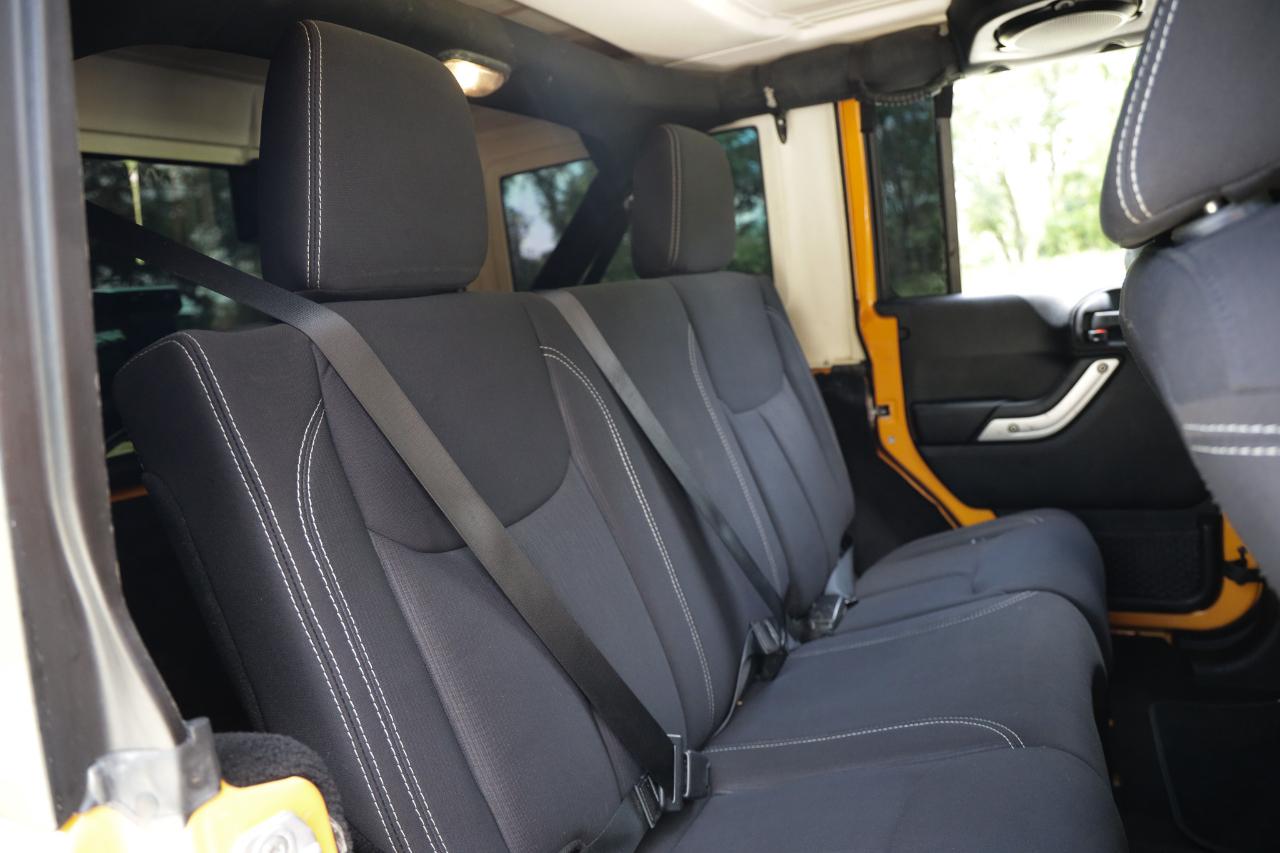 Jeep Wrangler Unlimited  2013