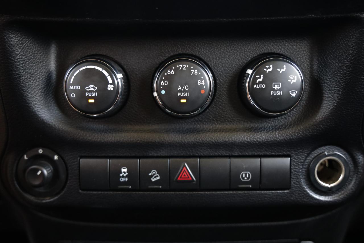 Jeep Wrangler Unlimited  2013