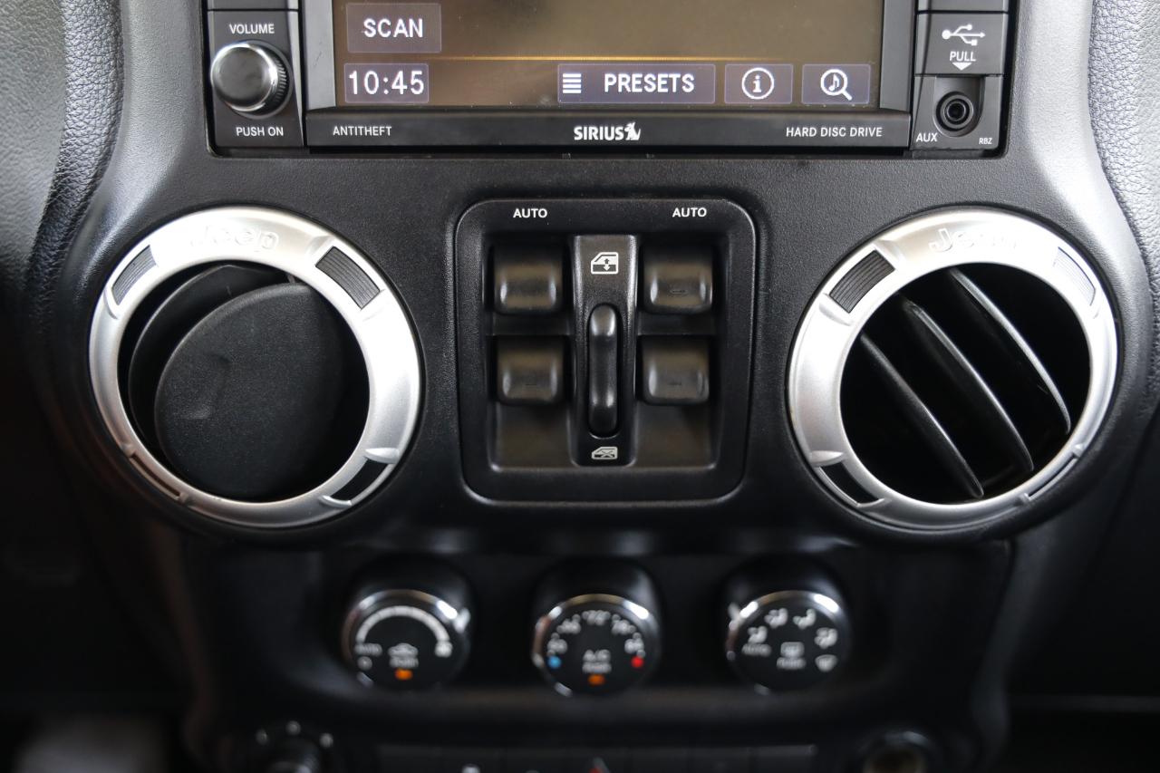 Jeep Wrangler Unlimited  2013
