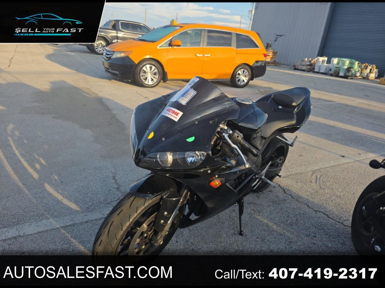 Yamaha YZF-R1  2004