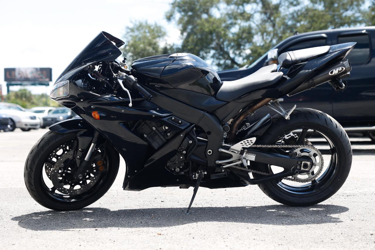 Yamaha YZF-R1  2004