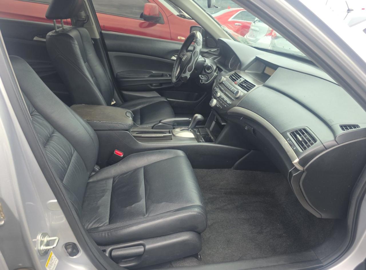 Honda Accord Sdn  2012