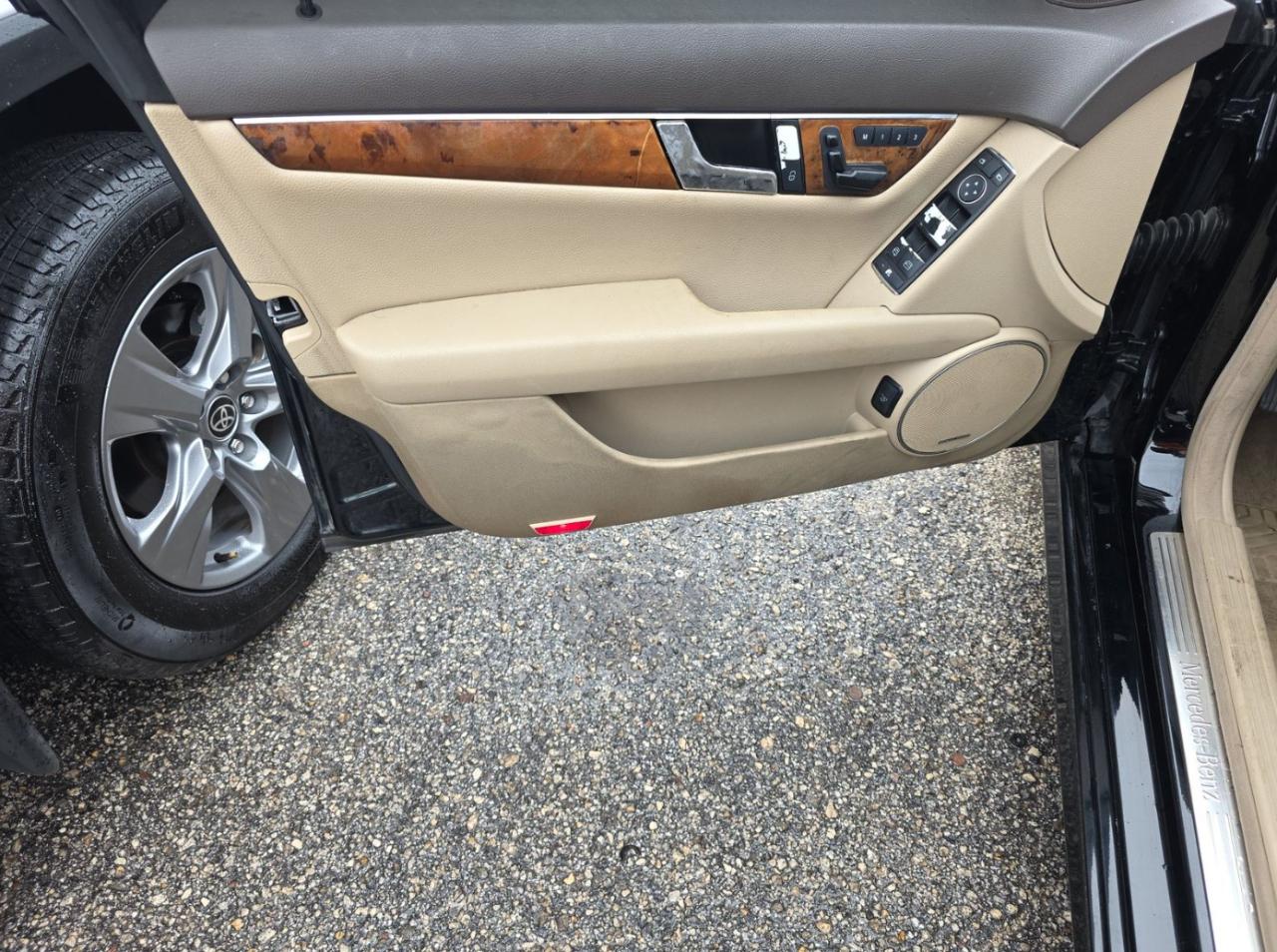 Mercedes-Benz C-Class  2012