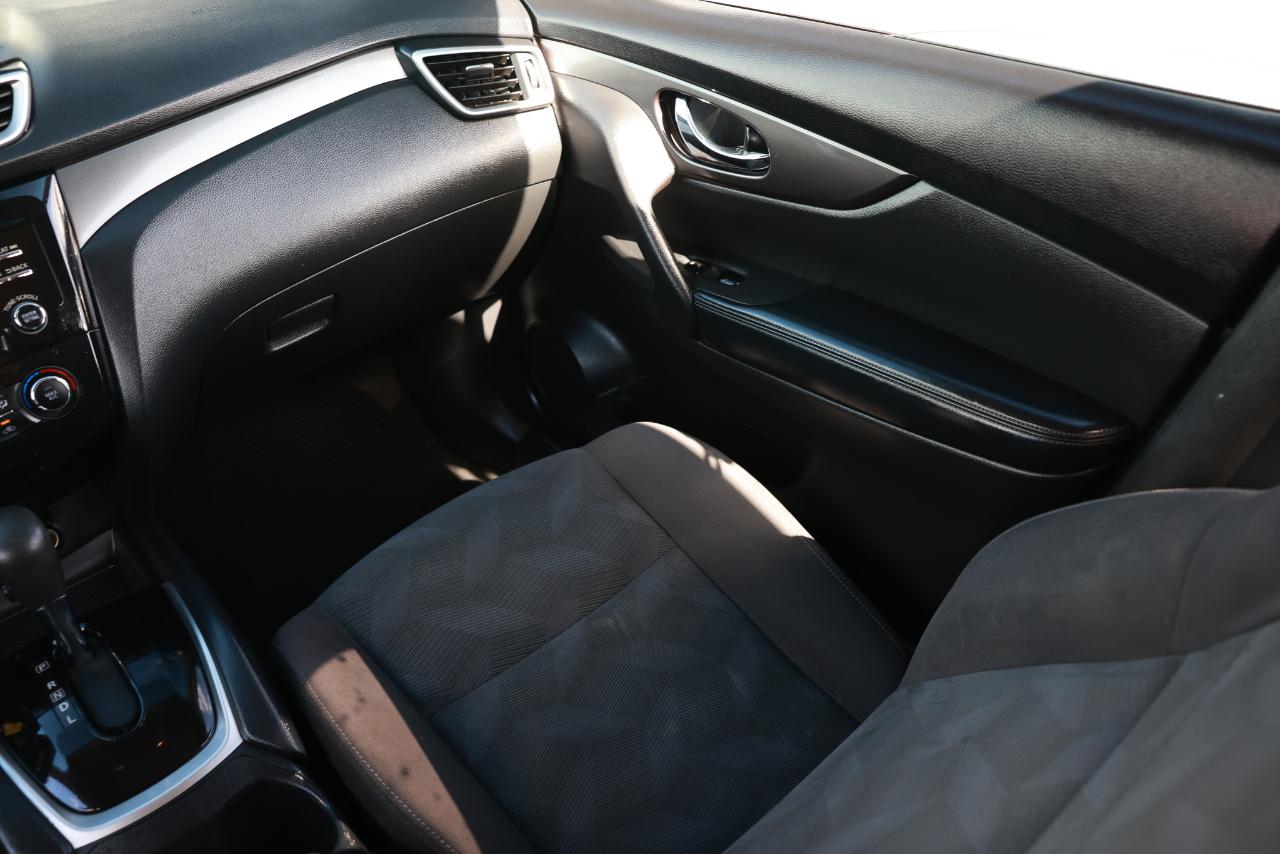 Nissan Rogue  2016