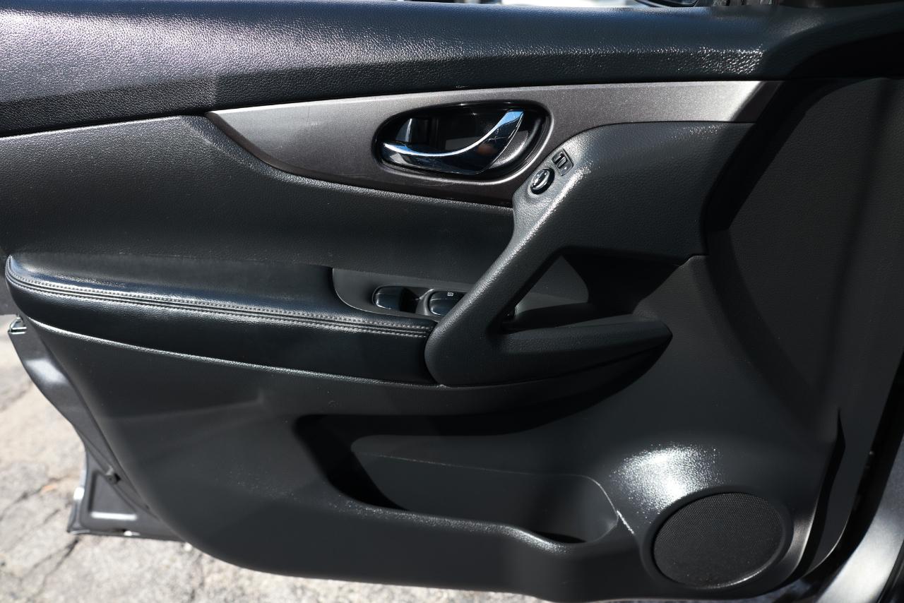 Nissan Rogue  2016