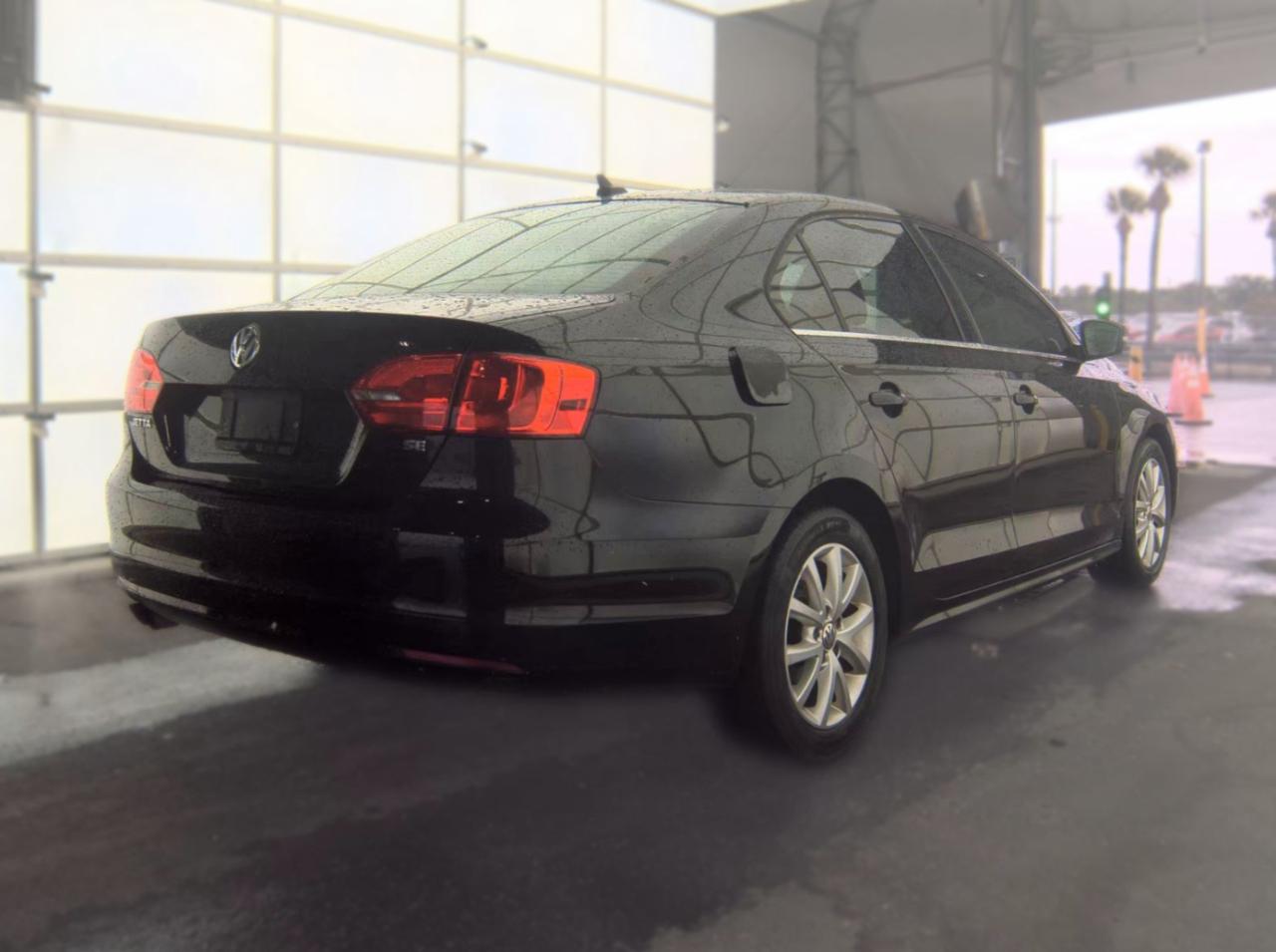 Volkswagen Jetta Sedan  2014