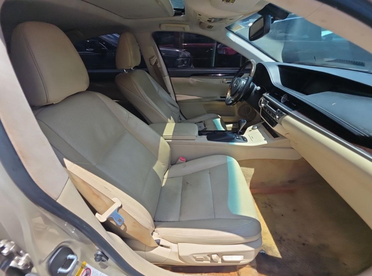 Lexus ES 350  2013