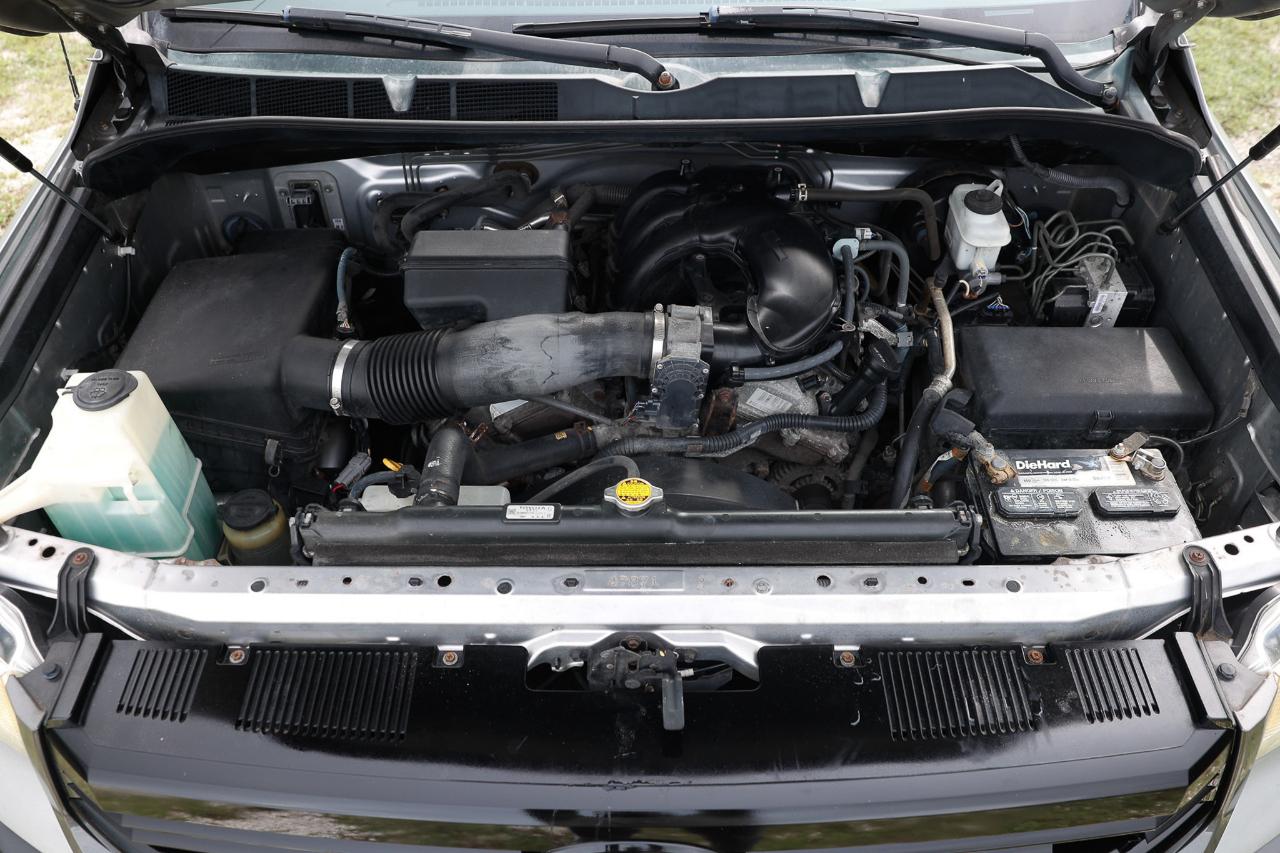 Toyota Tundra 2WD Truck  2014