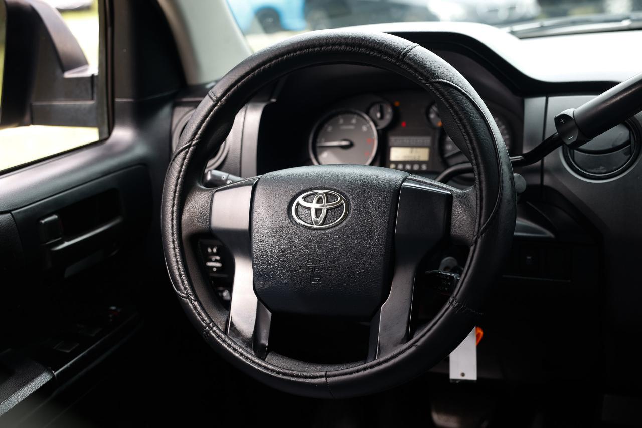 Toyota Tundra 2WD Truck  2014
