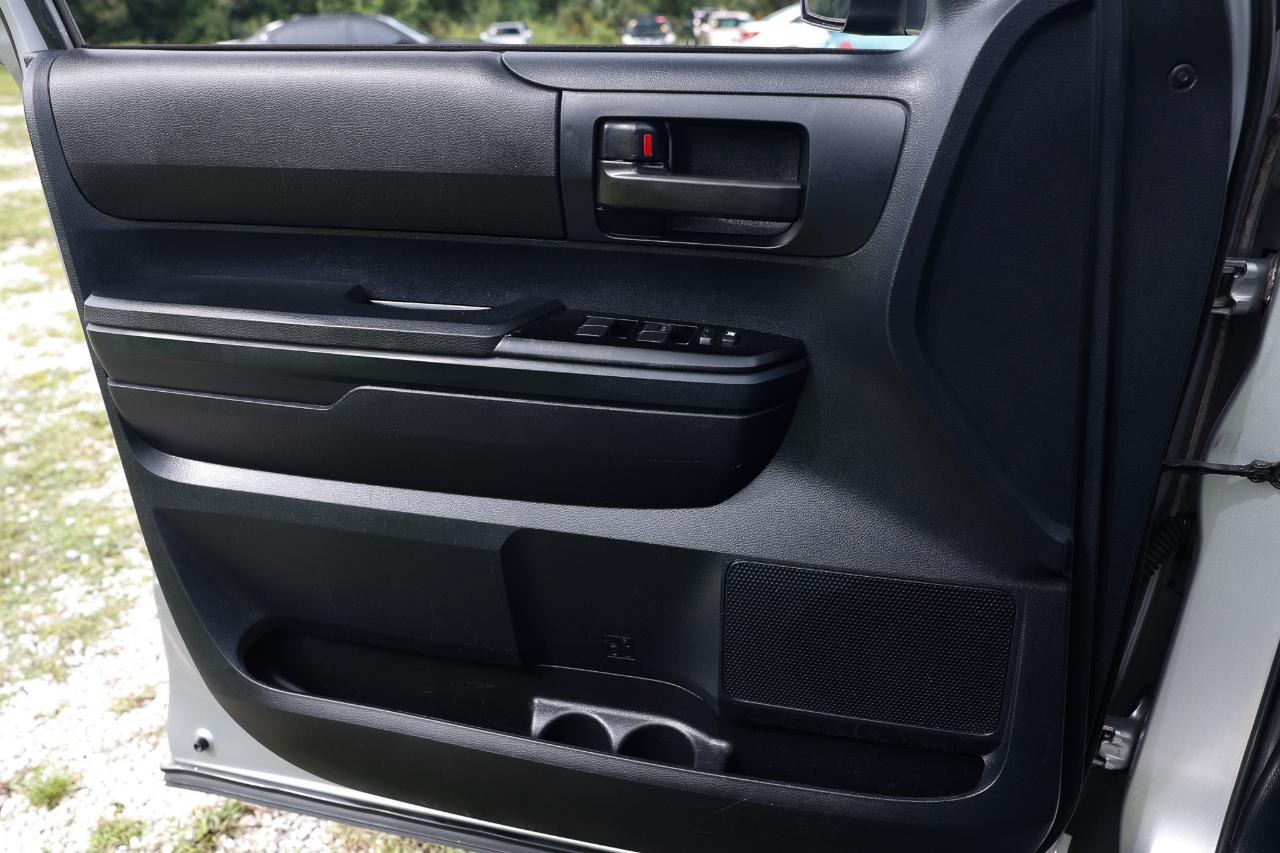 Toyota Tundra 2WD Truck  2014