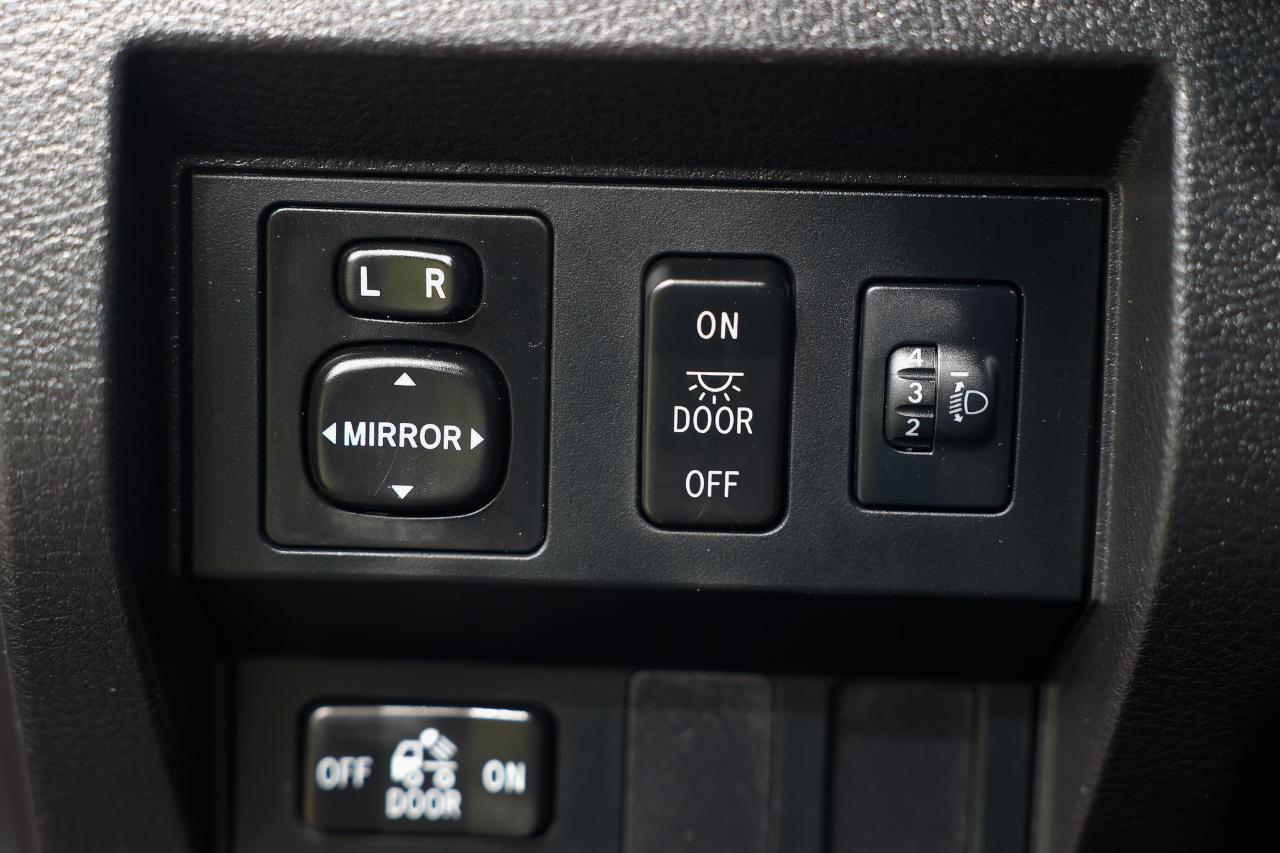 Toyota Tundra 2WD Truck  2014