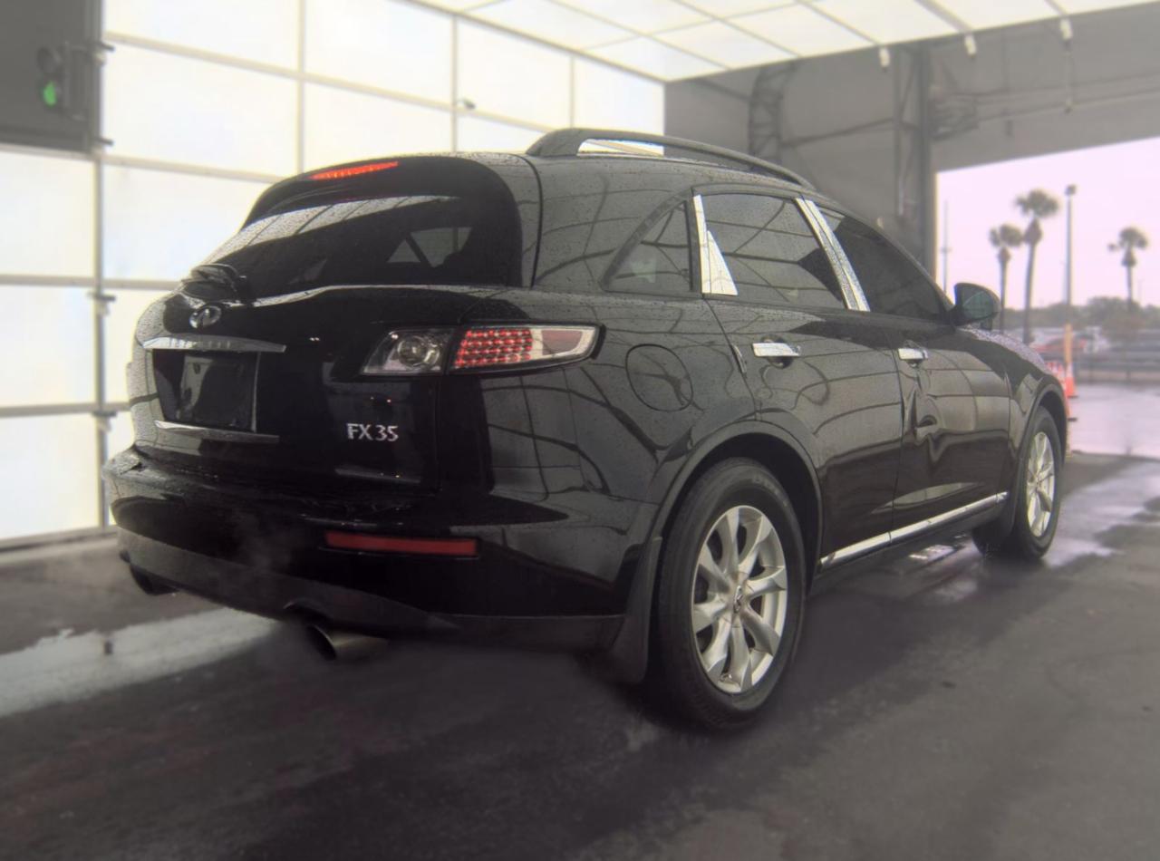 Infiniti FX35  2006