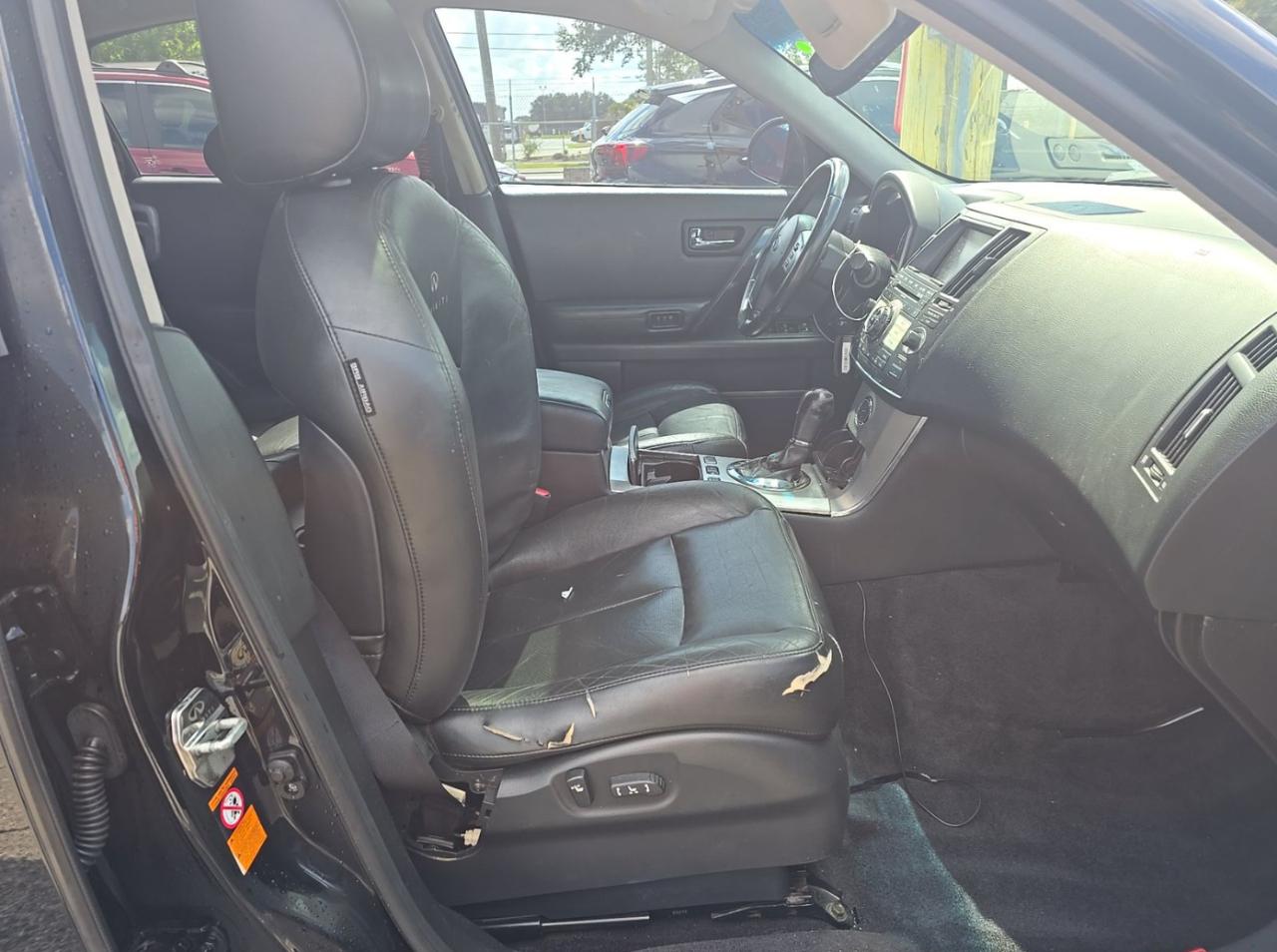 Infiniti FX35  2006