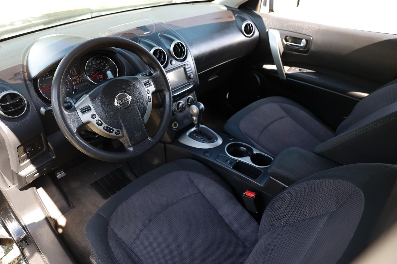 Nissan Rogue  2013