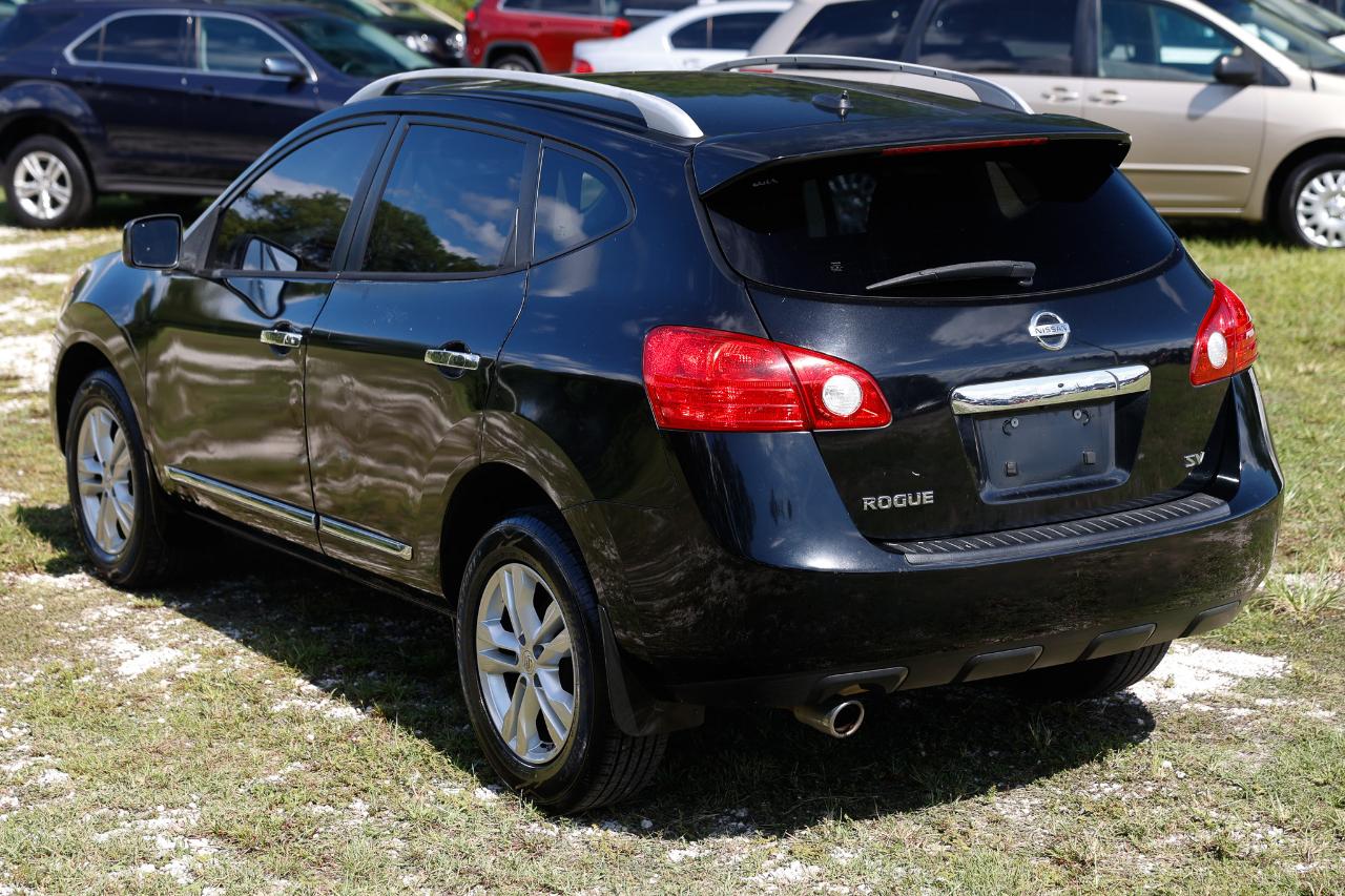 Nissan Rogue  2013
