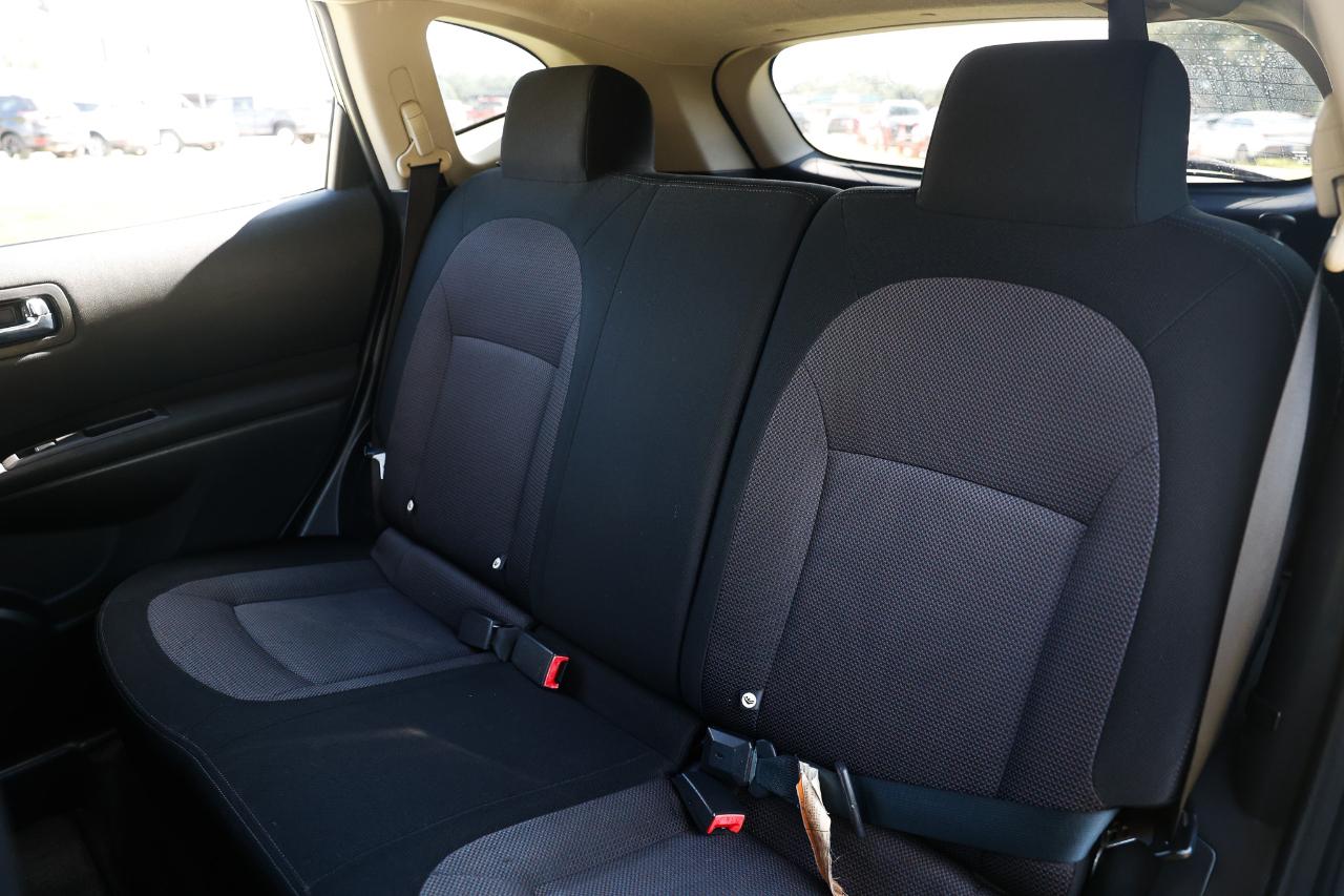 Nissan Rogue  2013
