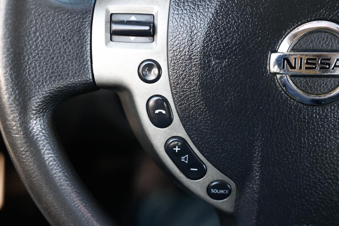 Nissan Rogue  2013