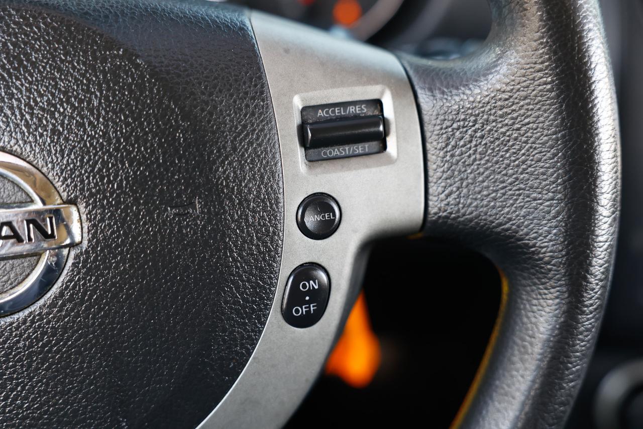 Nissan Rogue  2013