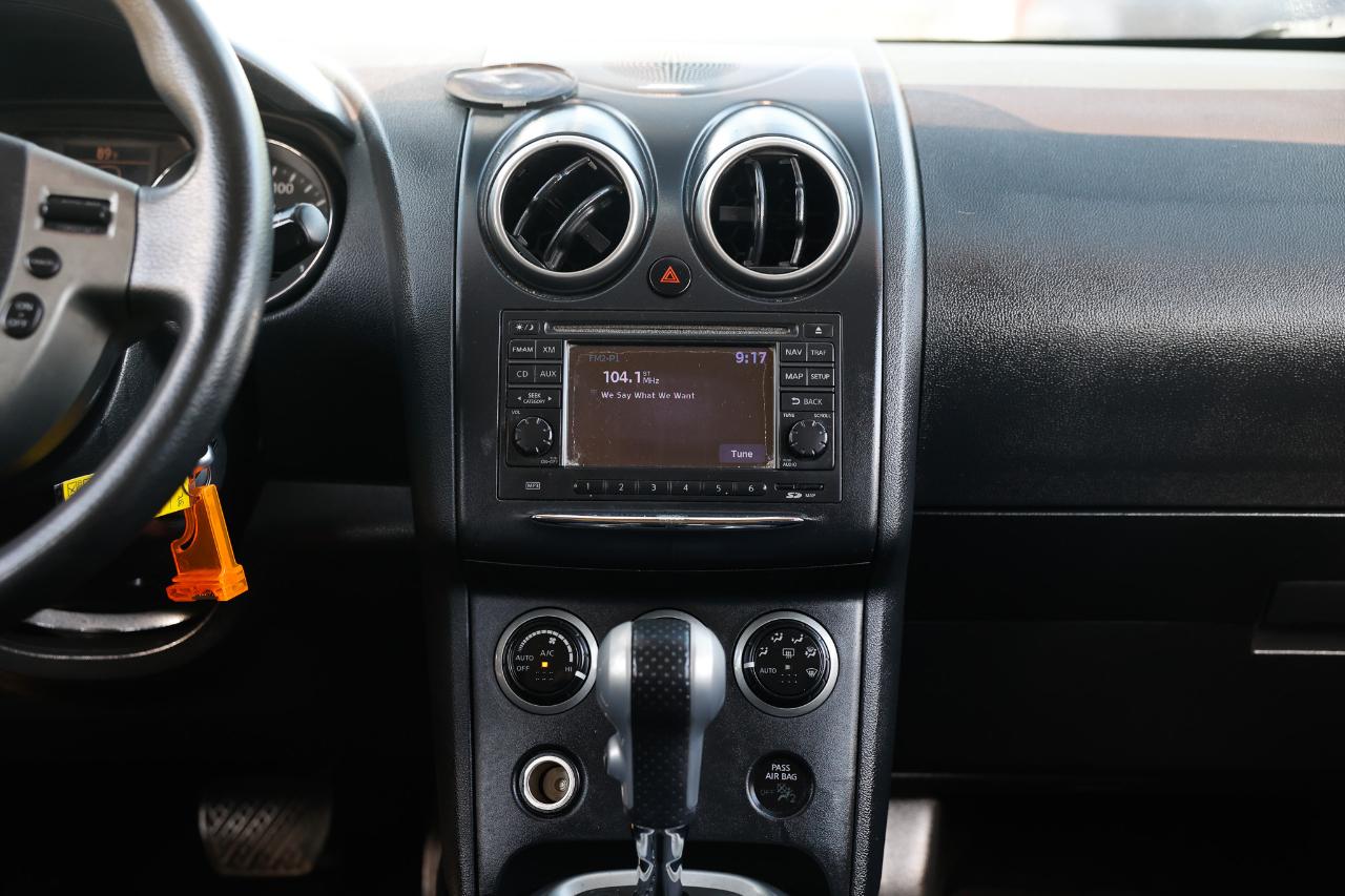 Nissan Rogue  2013