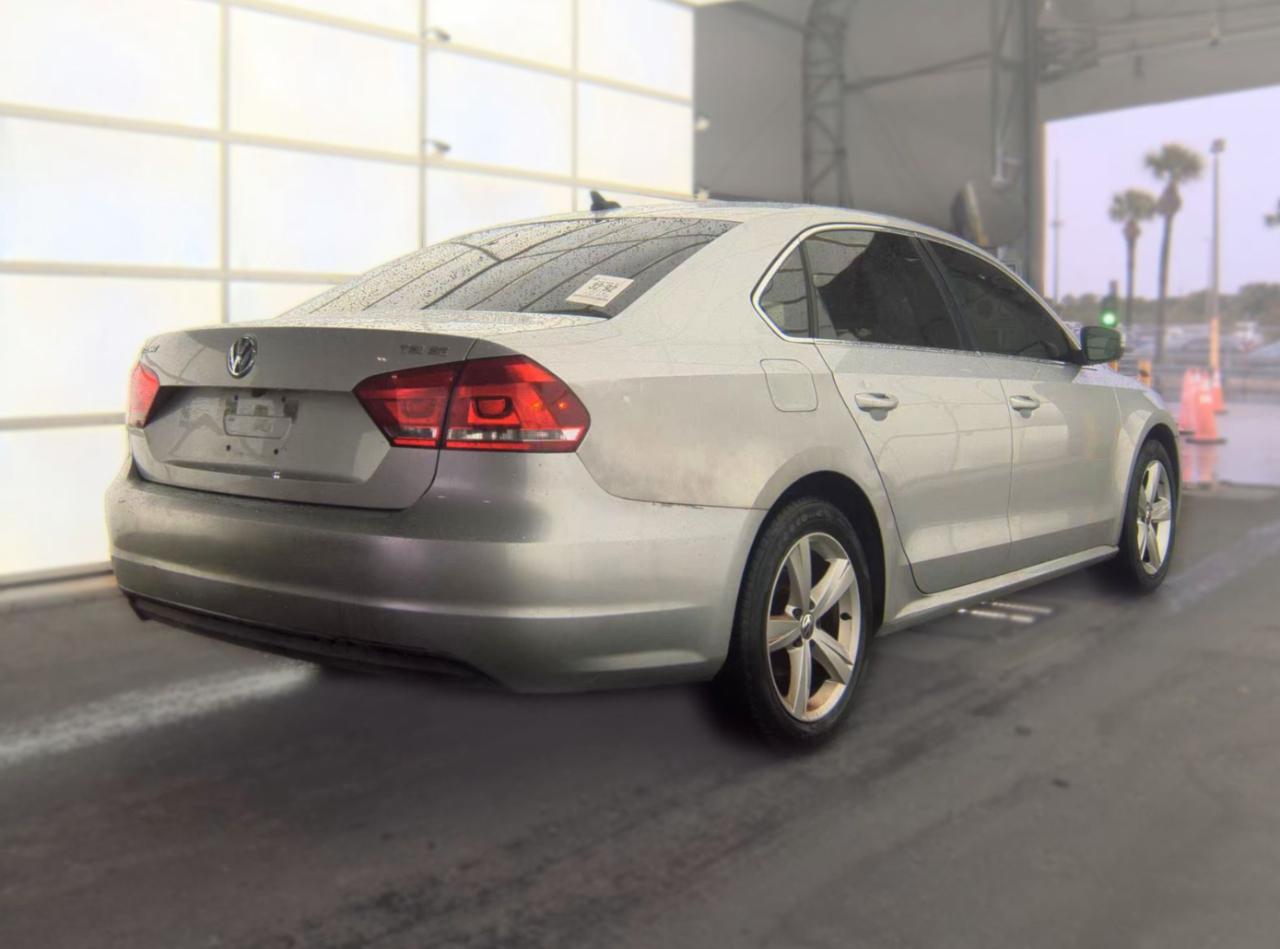 Volkswagen Passat  2014