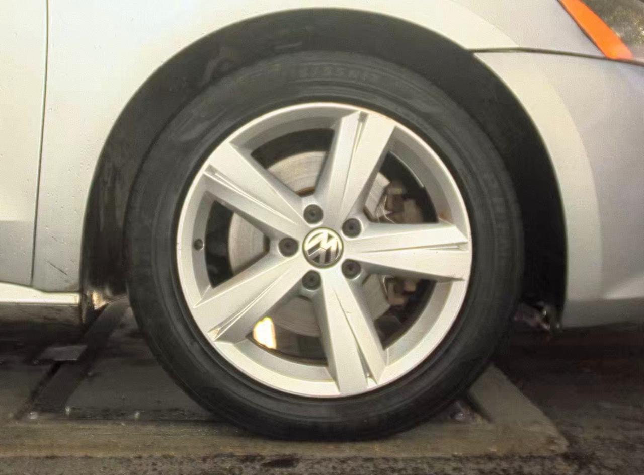 Volkswagen Passat  2014
