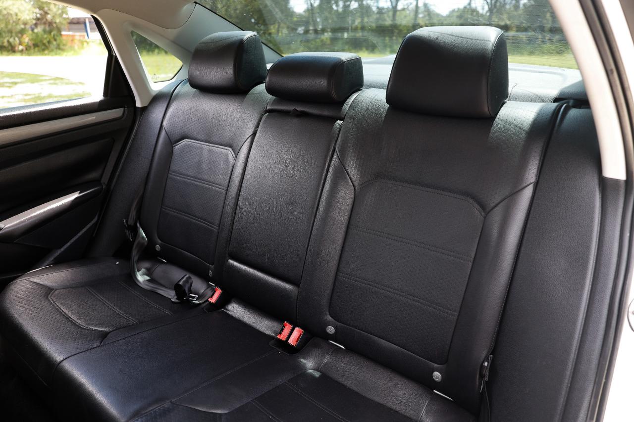 Volkswagen Passat  2014