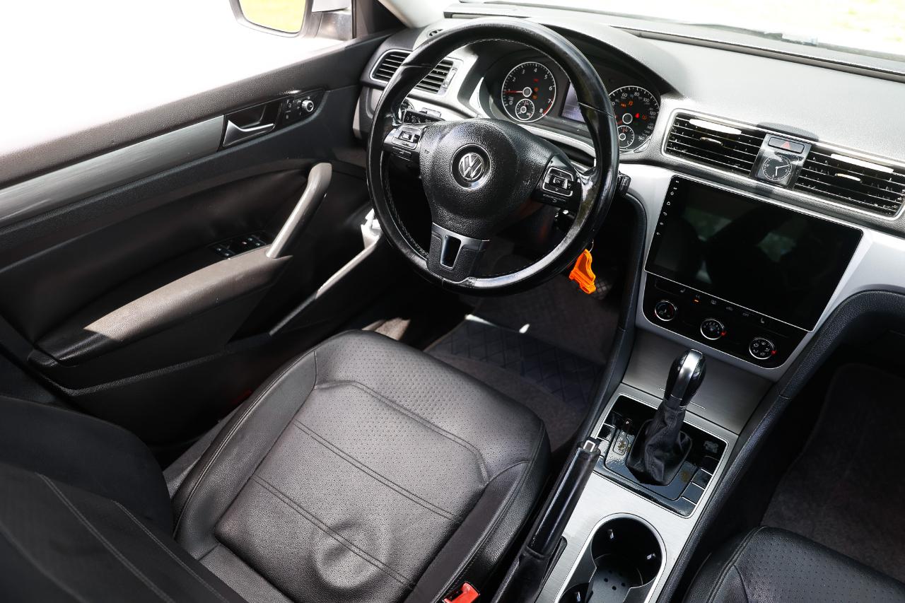 Volkswagen Passat  2014
