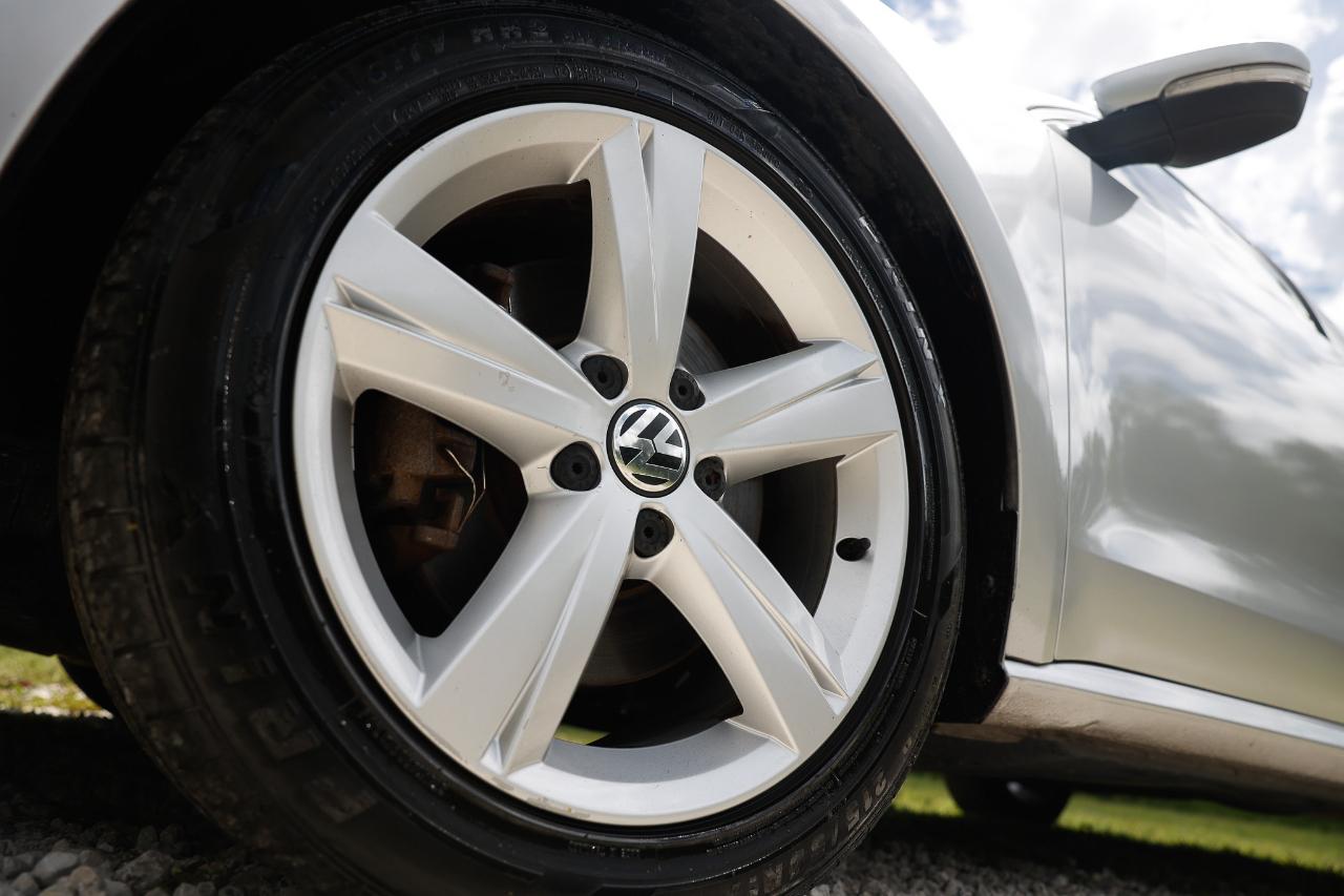 Volkswagen Passat  2014
