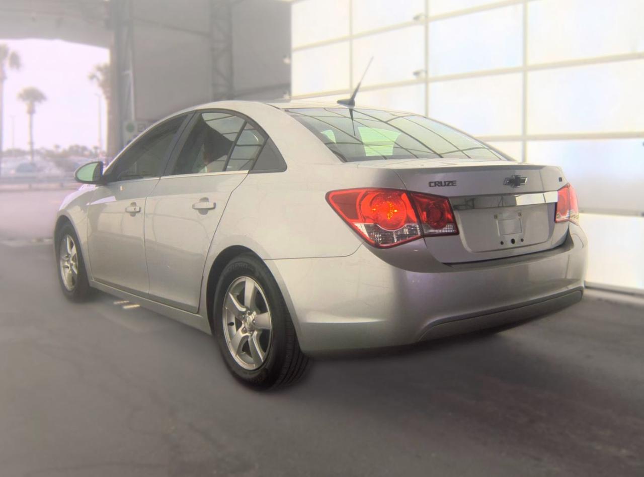 Chevrolet Cruze  2013