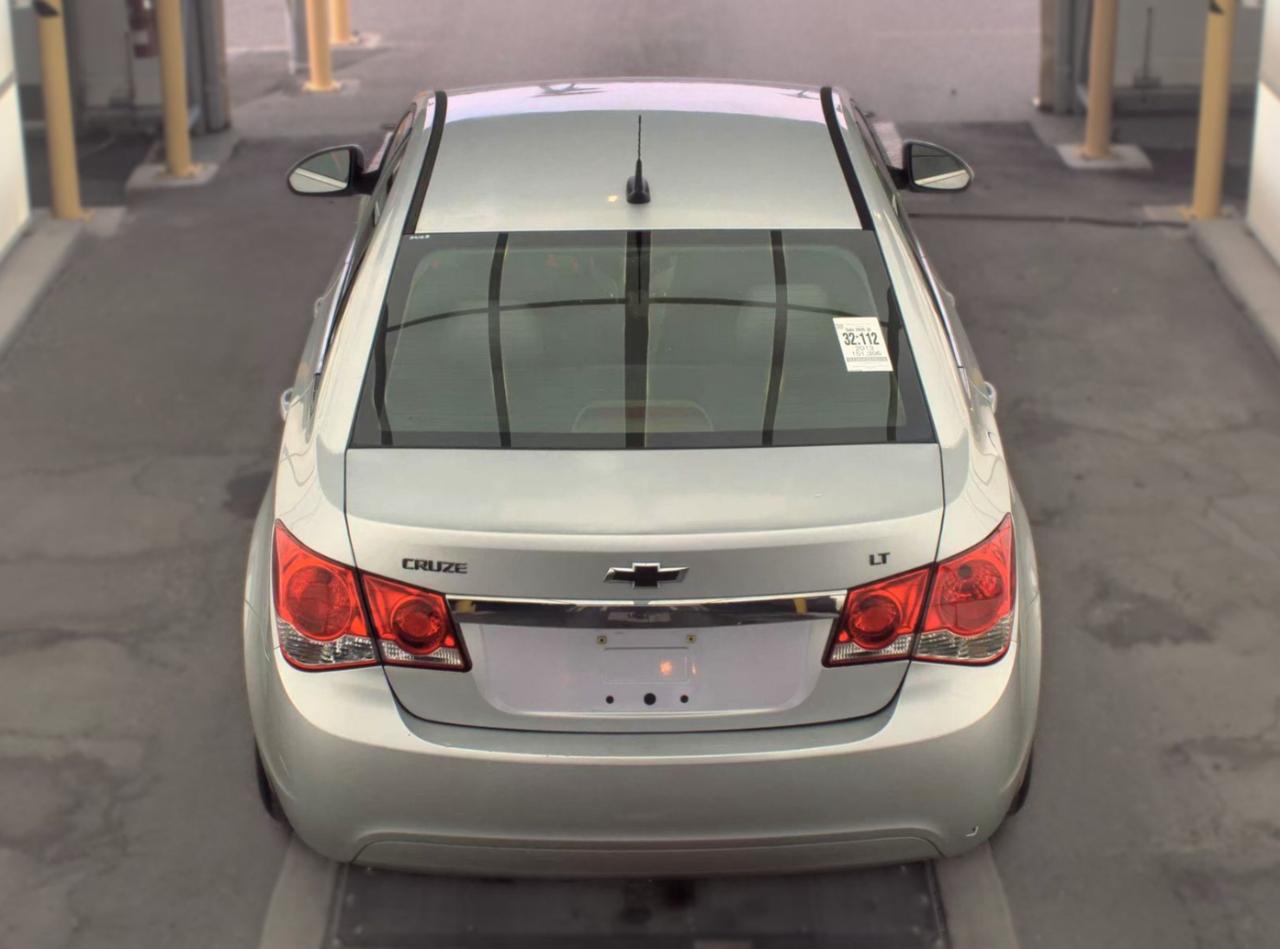 Chevrolet Cruze  2013