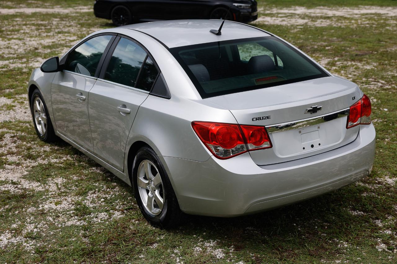 Chevrolet Cruze  2013