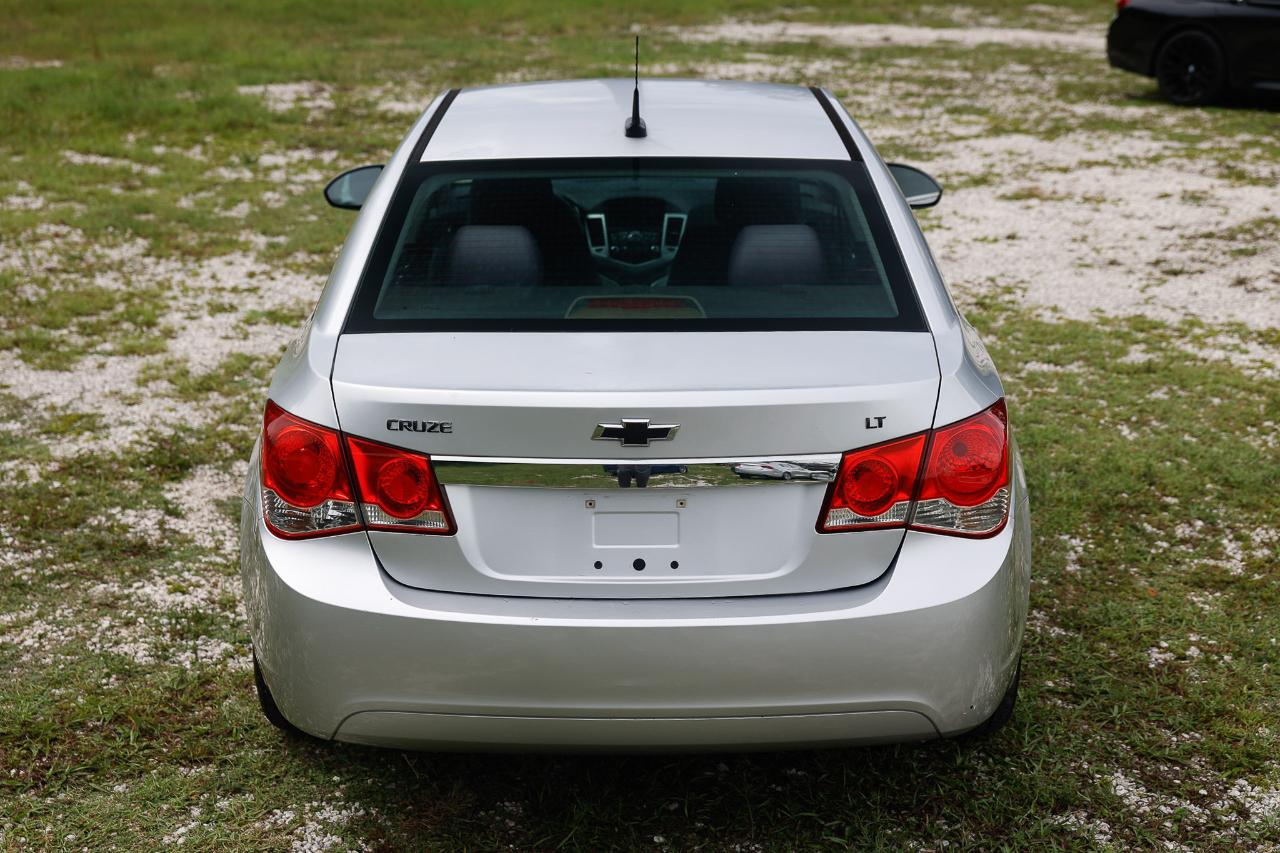 Chevrolet Cruze  2013