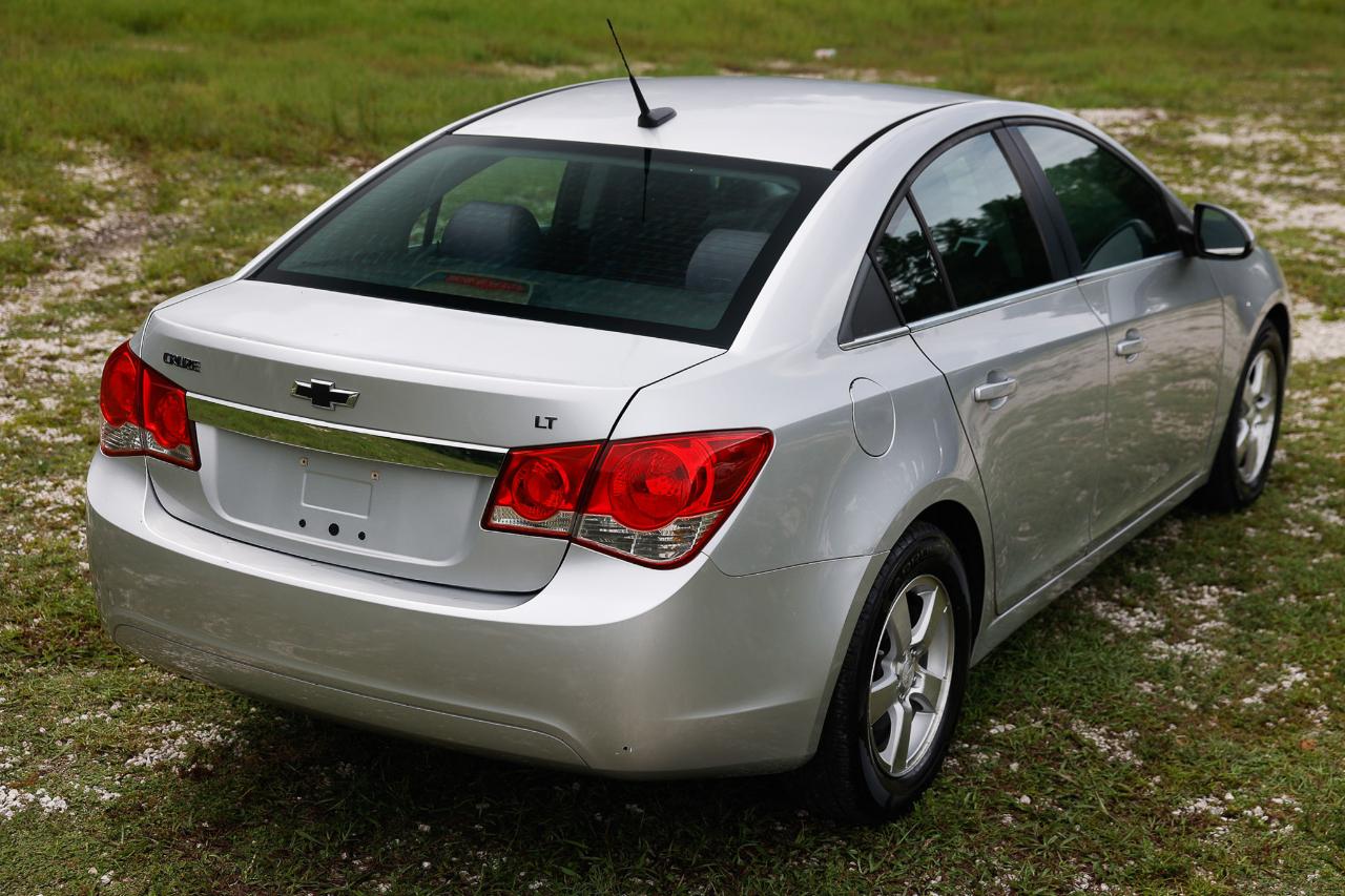 Chevrolet Cruze  2013