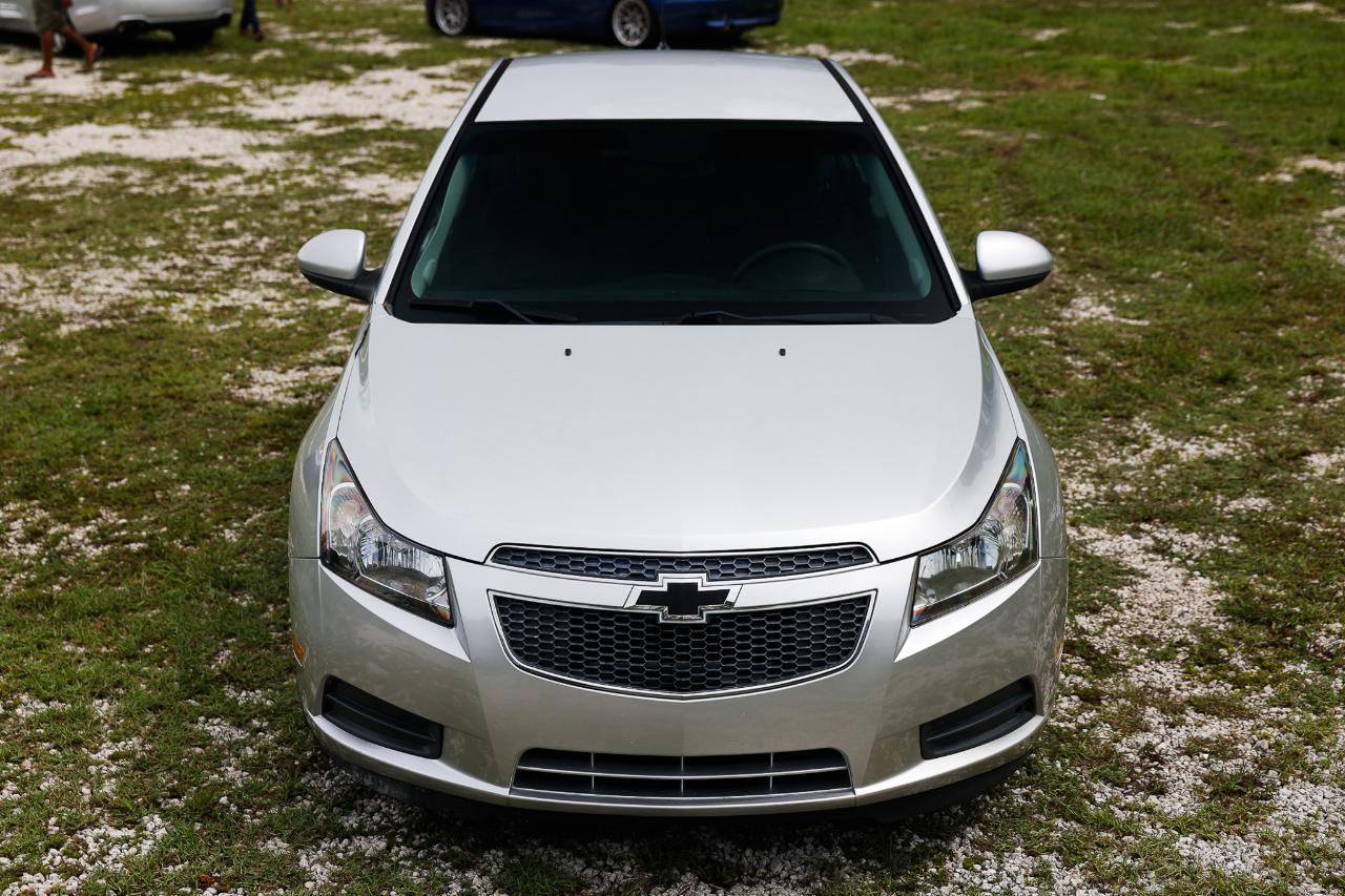 Chevrolet Cruze  2013