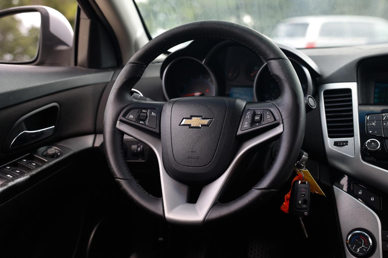 Chevrolet Cruze  2013