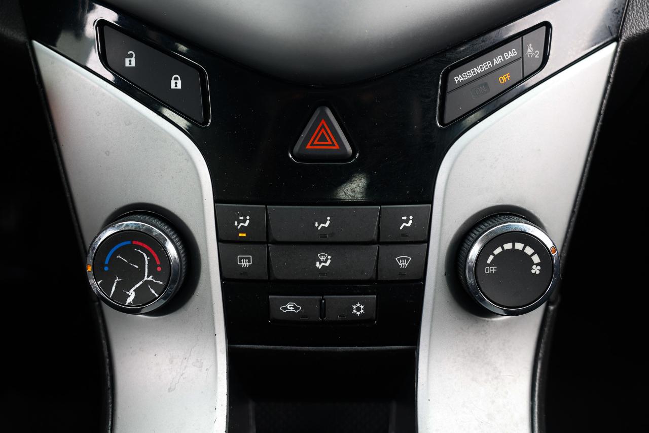 Chevrolet Cruze  2013