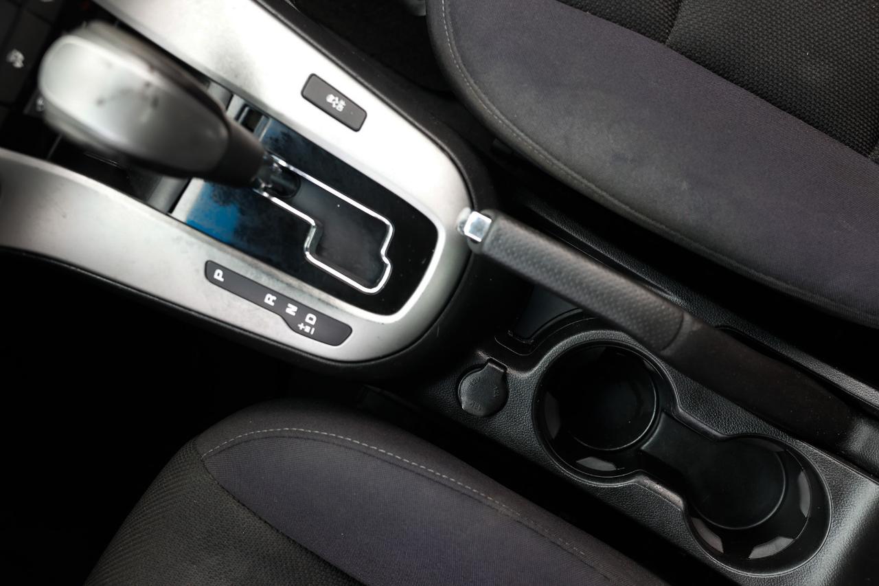 Chevrolet Cruze  2013