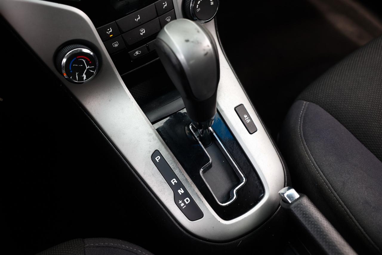 Chevrolet Cruze  2013