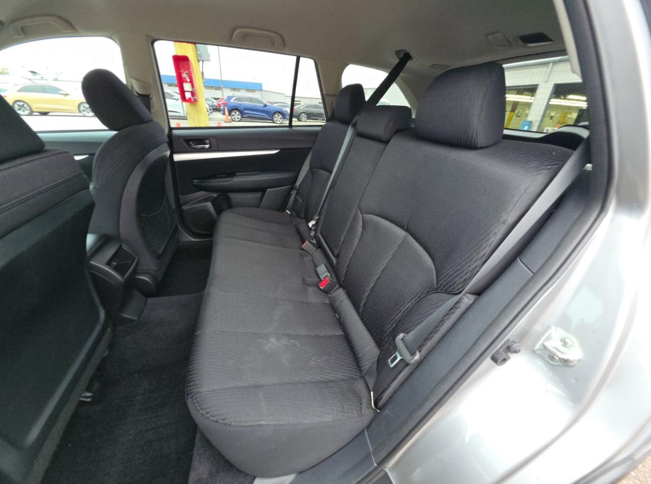 Subaru Outback  2011