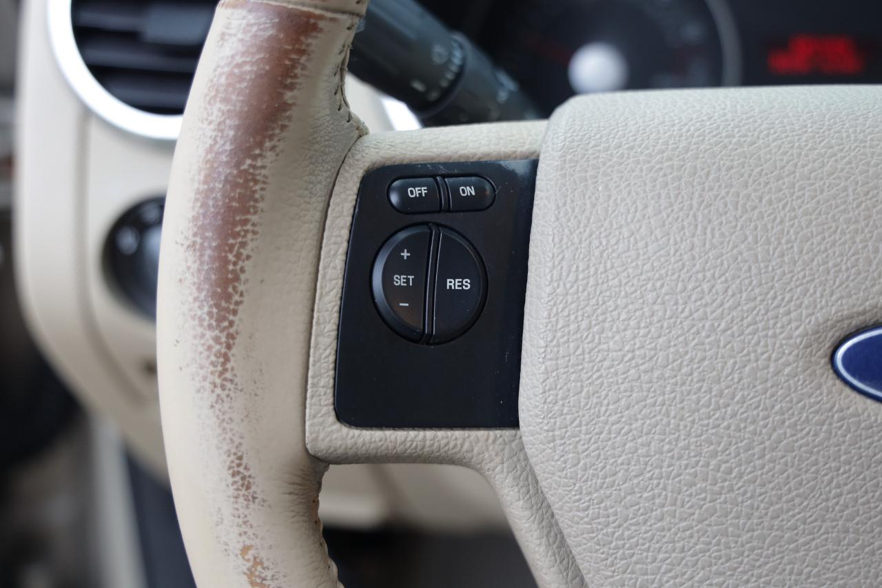 Ford Explorer  2006