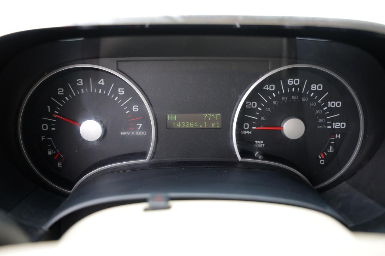 Ford Explorer  2006