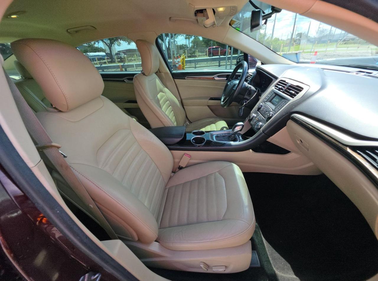 Ford Fusion  2013
