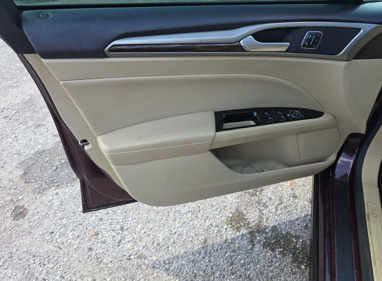 Ford Fusion  2013