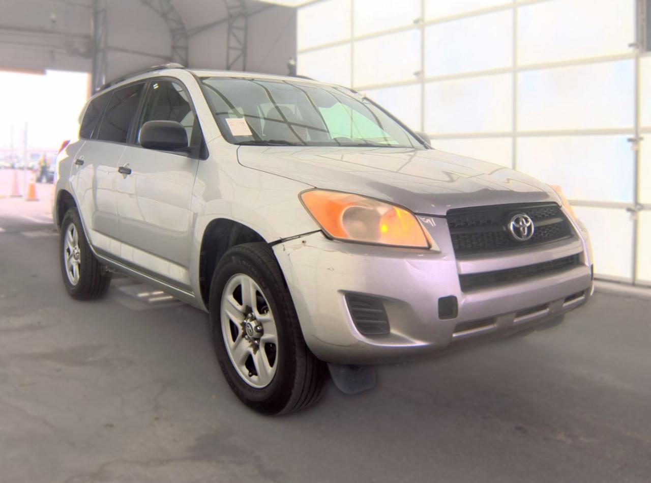 Toyota RAV4  2011