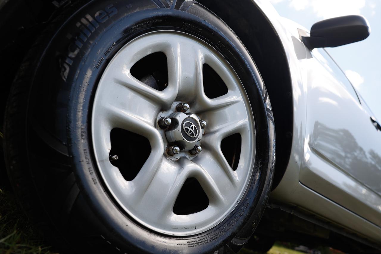 Toyota RAV4  2011