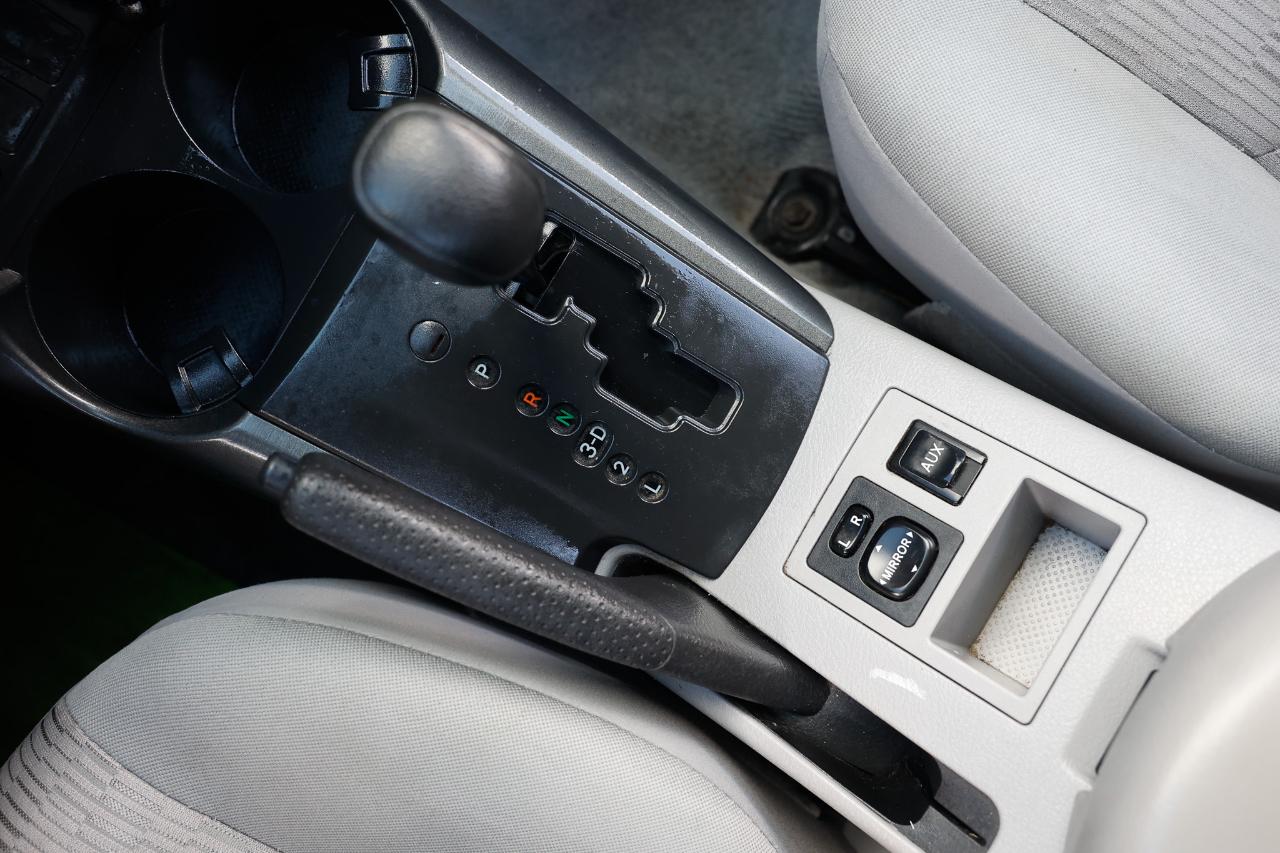 Toyota RAV4  2011