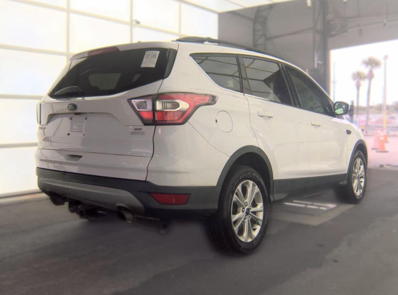 Ford Escape  2017