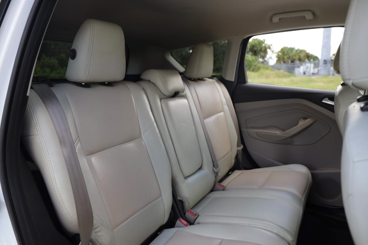 Ford Escape  2017
