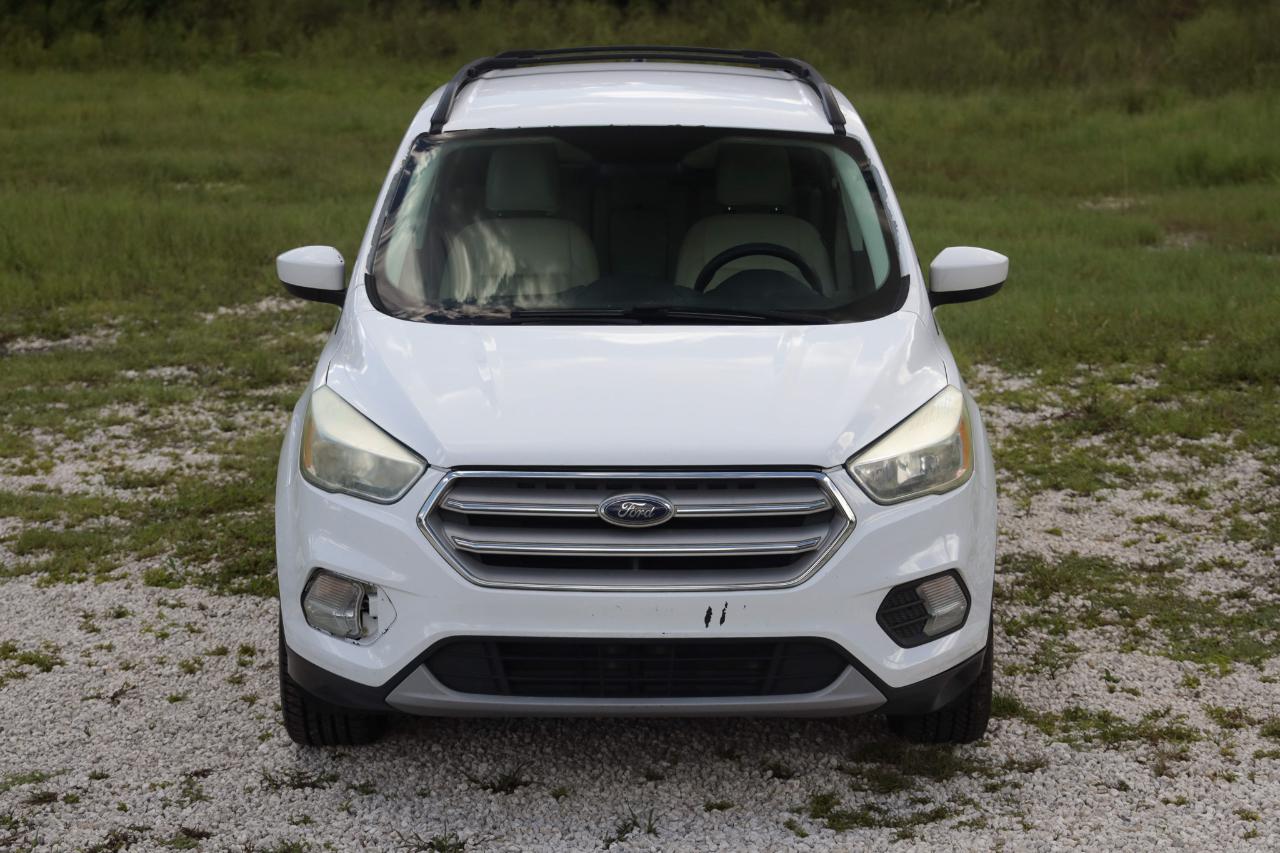 Ford Escape  2017