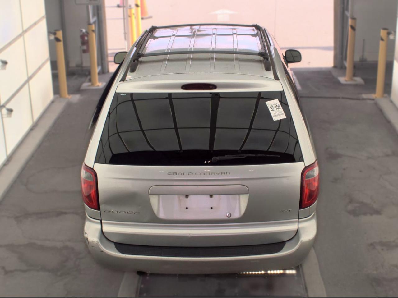 Dodge Caravan  2005